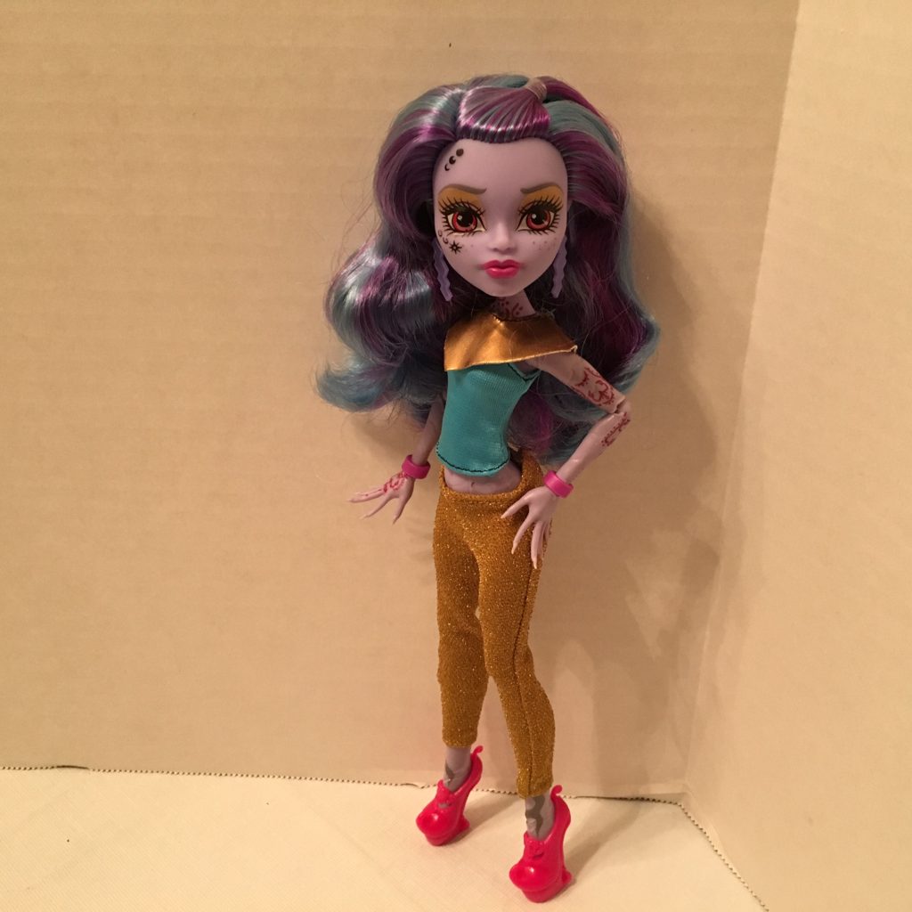 Whisp doll 2025 monster high